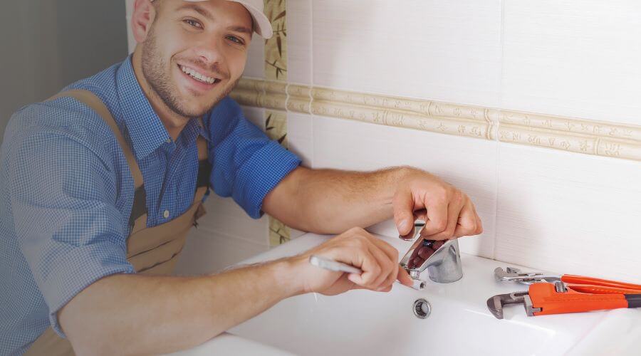 Professional sink repair in Eddyville, IL